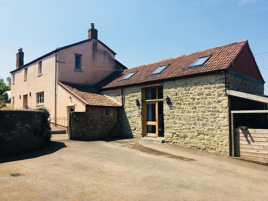 Stunning Converted Cider Barn Opposite A Country Pub Apartment North Curry